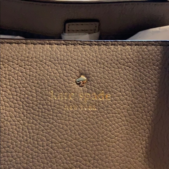30. 🎉HP🎉 Kate Spade Satchel / Handbag in Taupe - Picture 5 of 13
